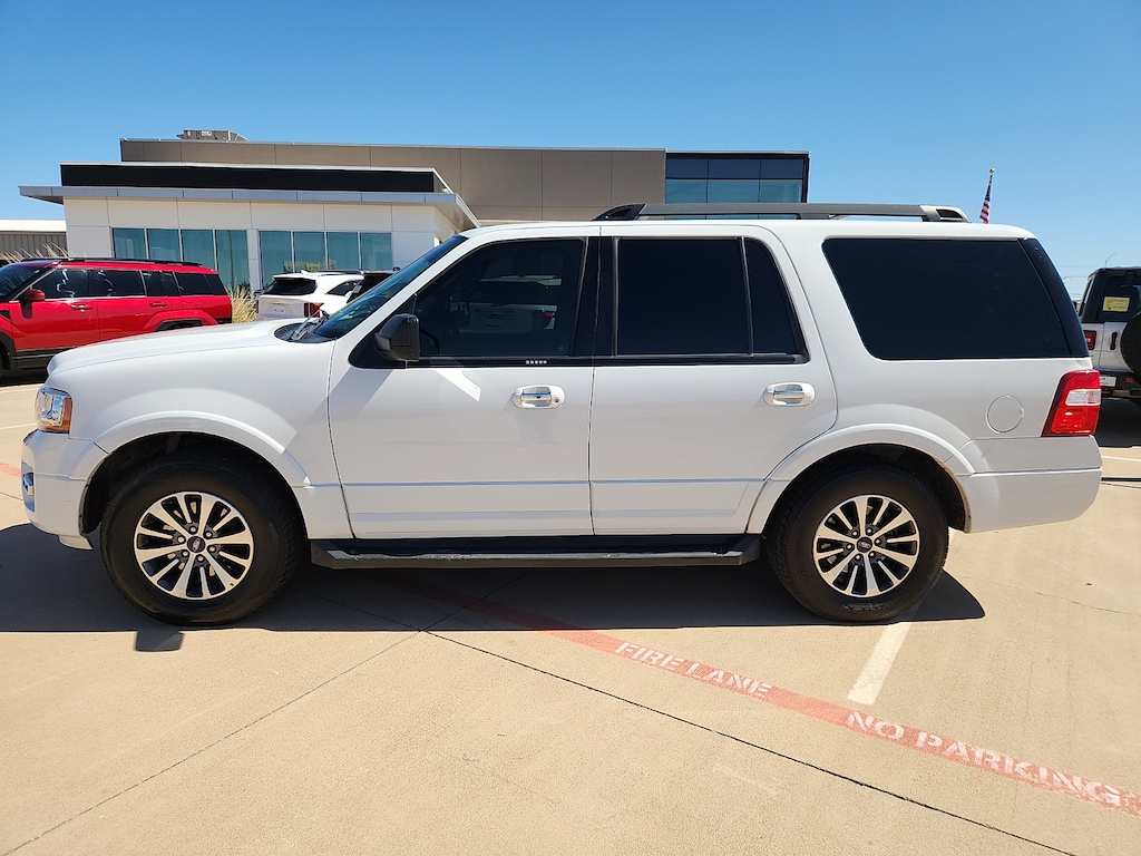 Used 2016 Ford Expedition XLT 4x2