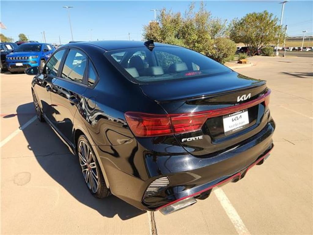Used 2023 KIA Forte GT (DCT) Sedan