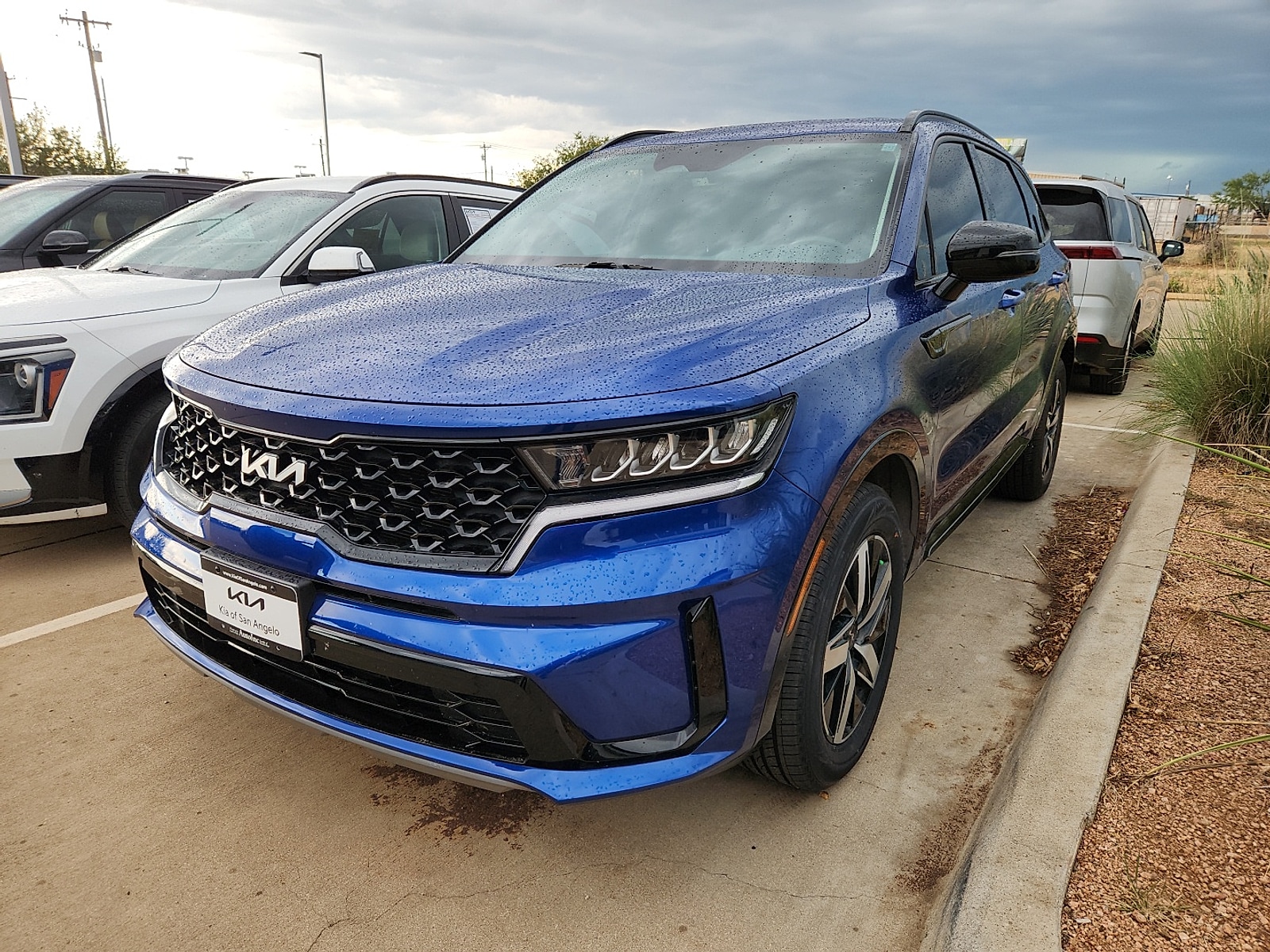 2023 Kia Sorento S's photo
