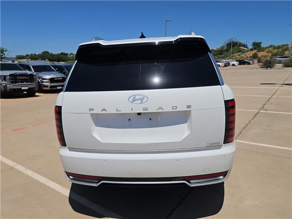 Used 2026 Hyundai Palisade Calligraphy Front-Wheel Drive