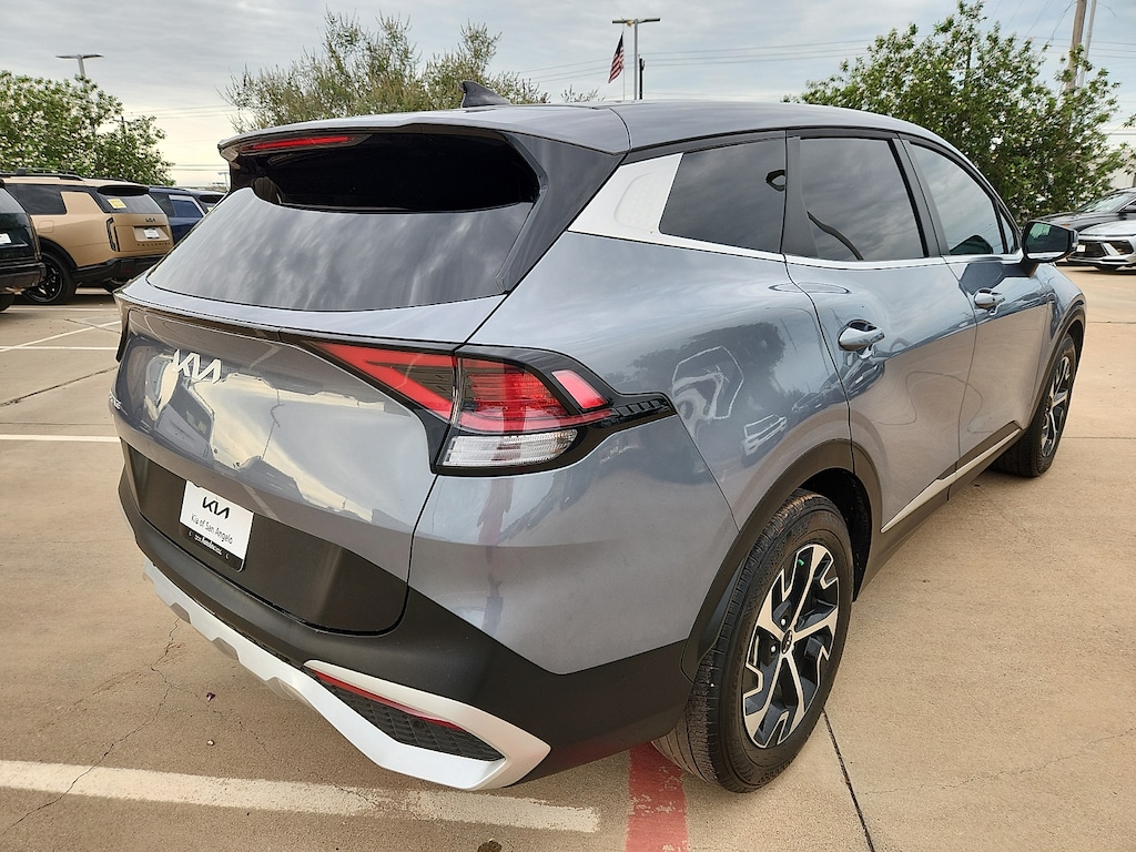 Used 2025 KIA Sportage EX Front-Wheel Drive