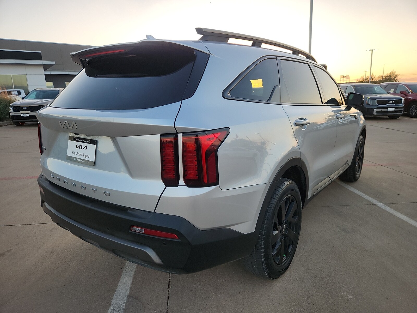 2022 Kia Sorento X-Line S photo 4