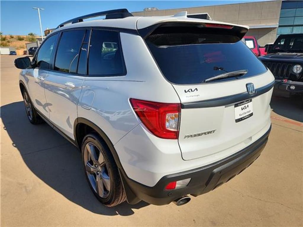 Used 2021 Honda Passport Touring (A9) Front-wheel Drive