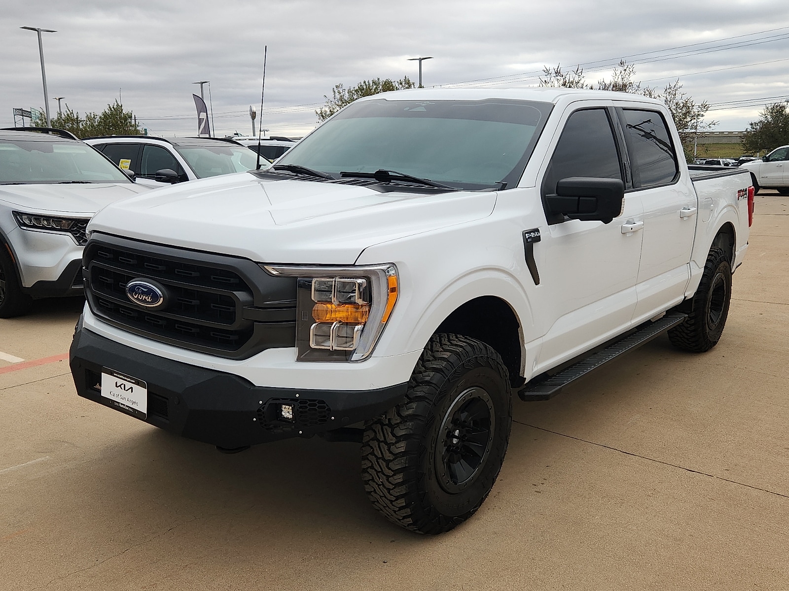 2023 Ford F-150 XLT's photo