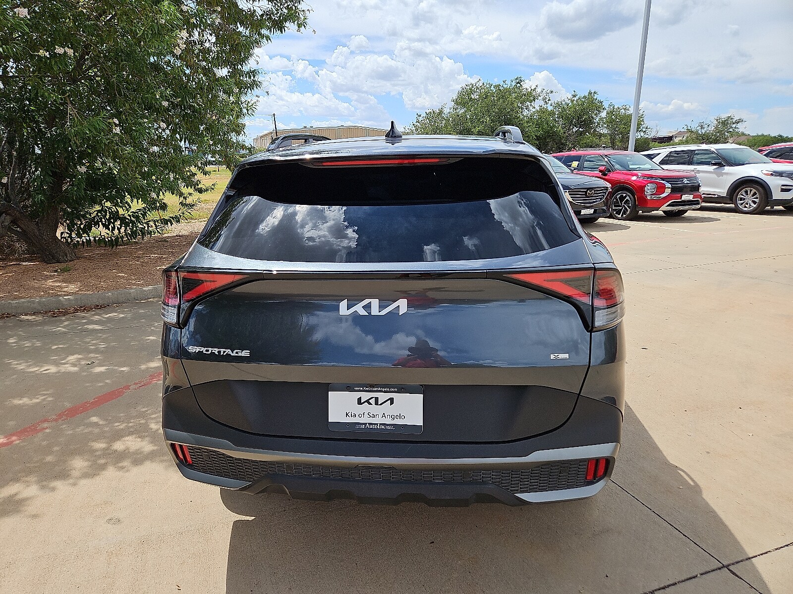 2024 Kia Sportage X-Line photo 4