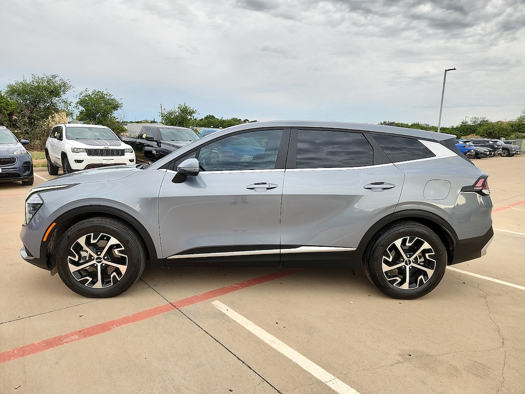 Used 2025 KIA Sportage EX Front-Wheel Drive