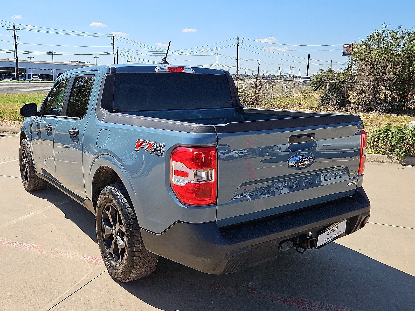 2022 Ford Maverick XLT photo 3