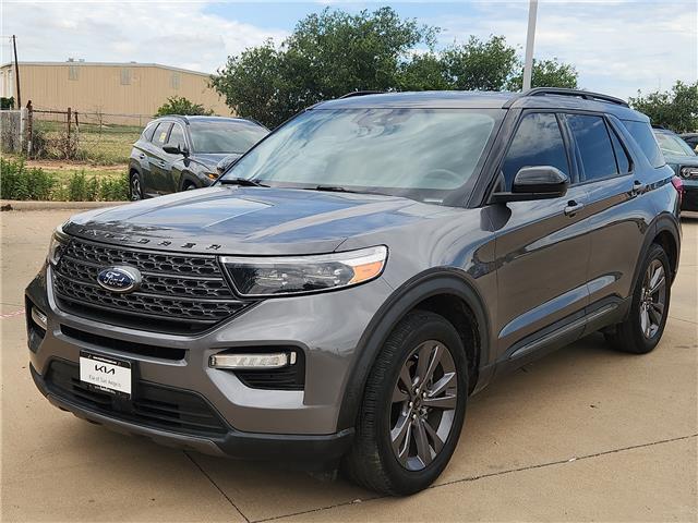 2022 Ford Explorer XLT RWD's photo