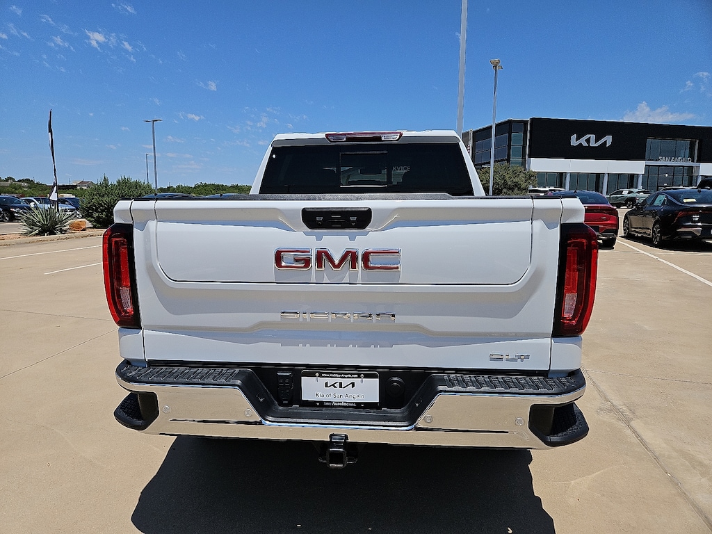 Used 2024 GMC Sierra 1500 SLT 4x4 Crew Cab 5.75 ft. box 147.4 in. WB