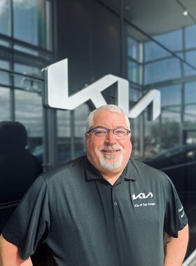 Staff member Jeremy Martin from ID_1d54c580ba00