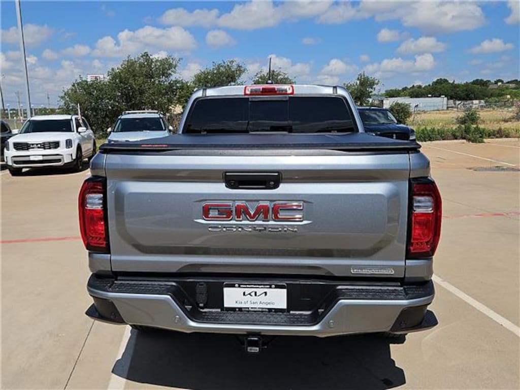 Used 2024 GMC Canyon Elevation 4x2 Crew Cab 5 ft. box 131 in. WB