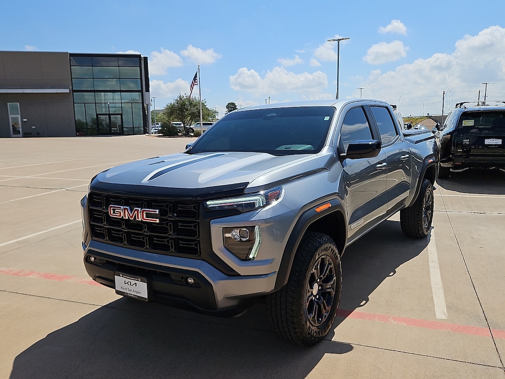 Used 2024 GMC Canyon Elevation 4x2 Crew Cab 5 ft. box 131 in. WB