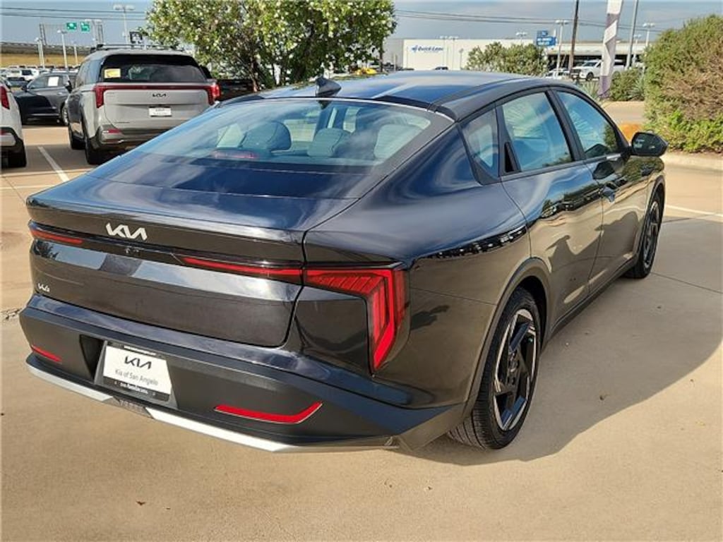 Used 2025 KIA K4 EX (IVT) Sedan