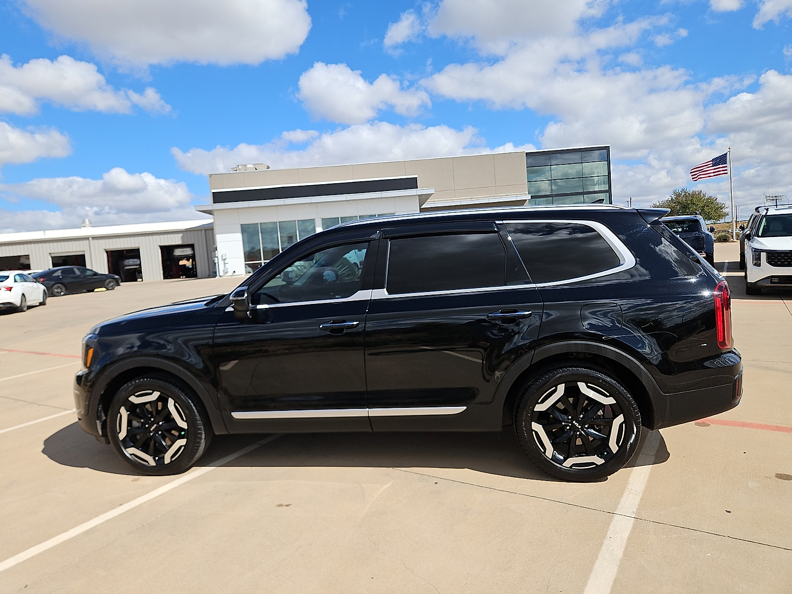 Used 2025 KIA Telluride S All-Wheel Drive