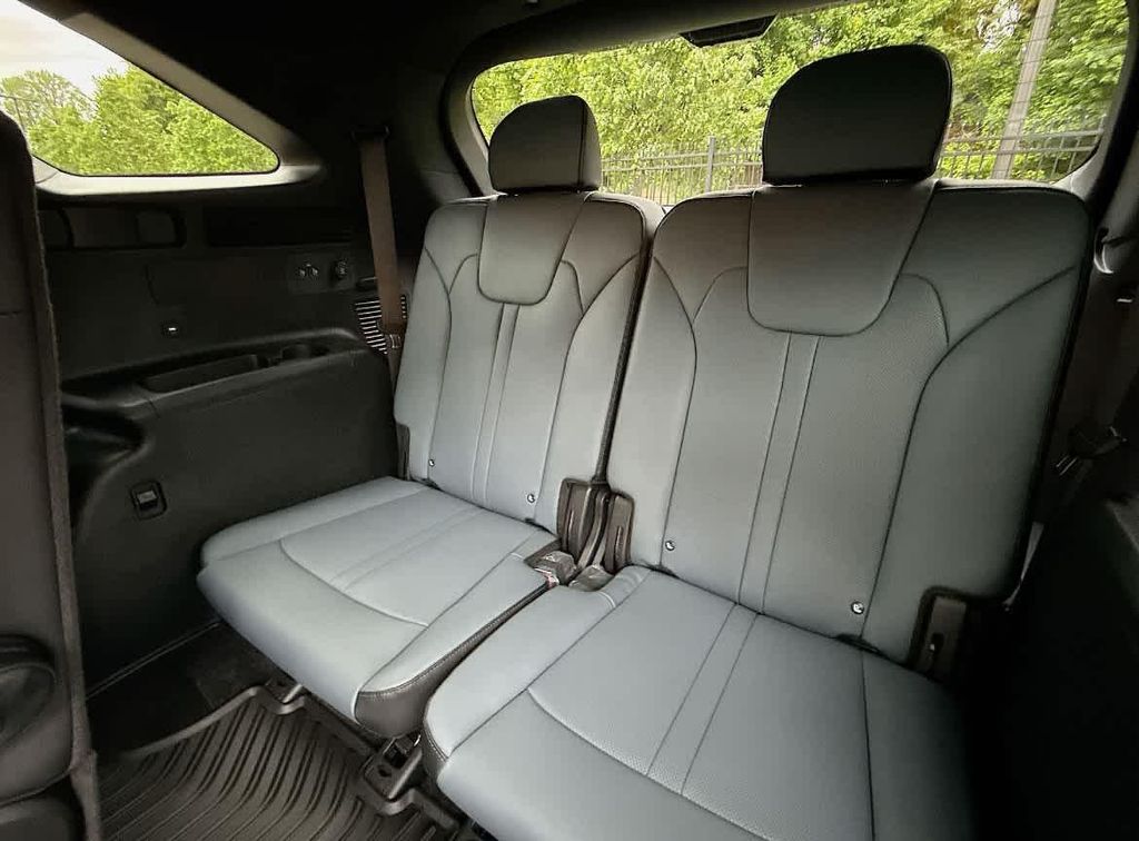 2025 Kia Sorento SX Prestige - Photo 32
