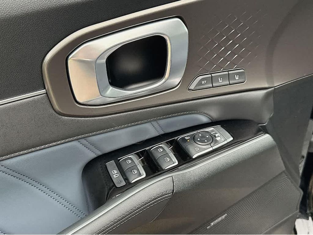 2025 Kia Sorento SX Prestige - Photo 19