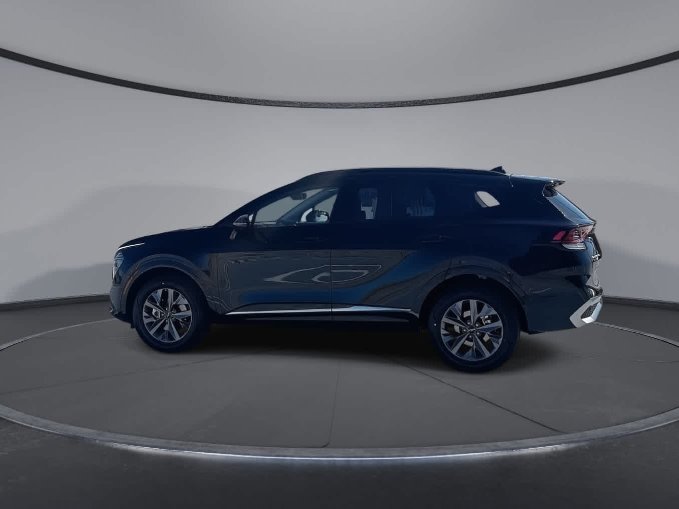 2025 Kia Sportage Hybrid photo 2