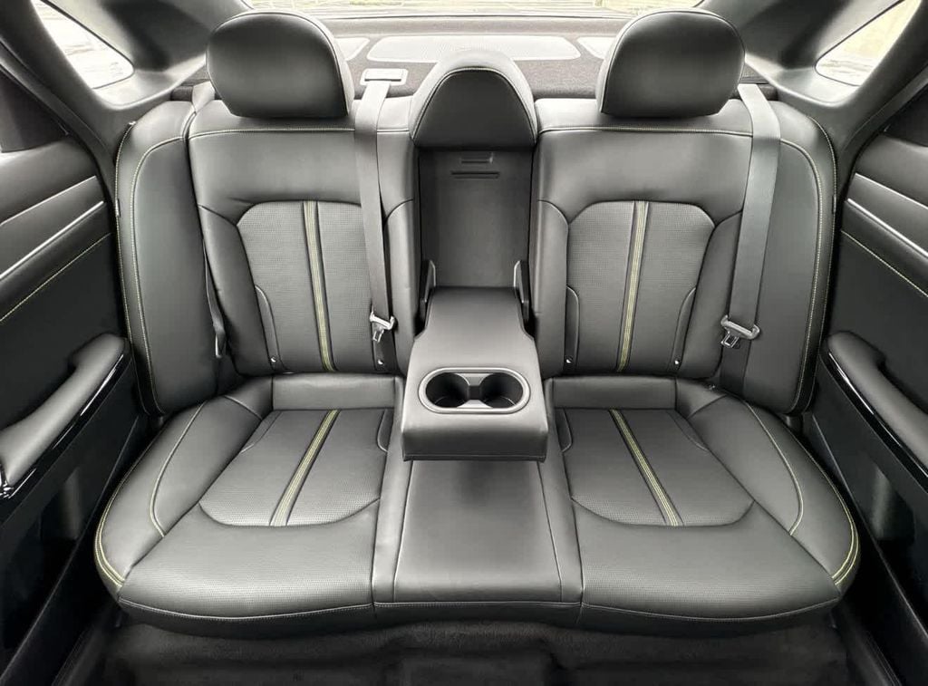 2026 Kia K5 GT - Photo 29