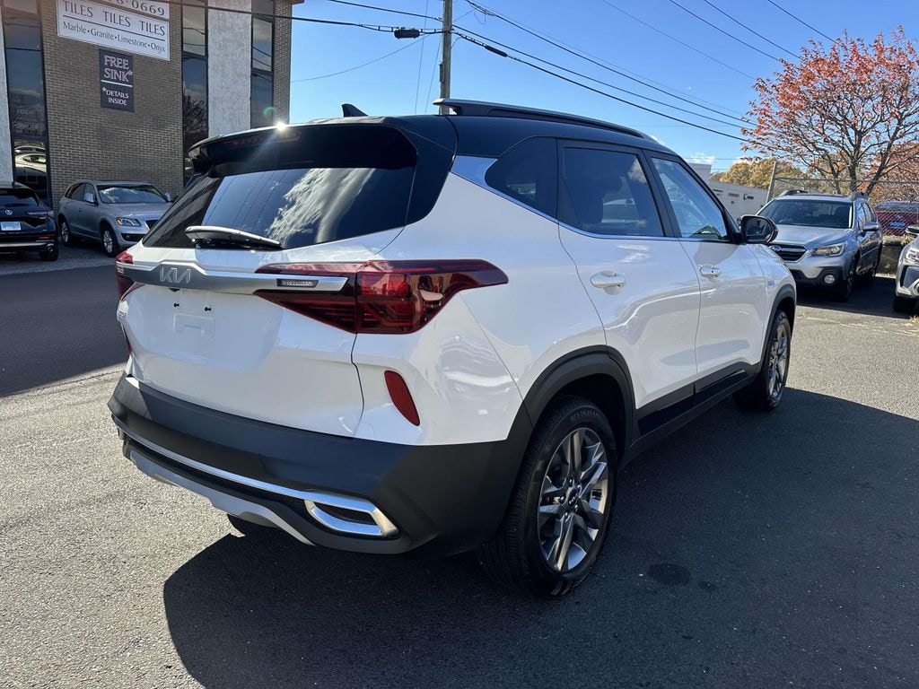 Certified 2022 Kia Seltos S IVT AWD