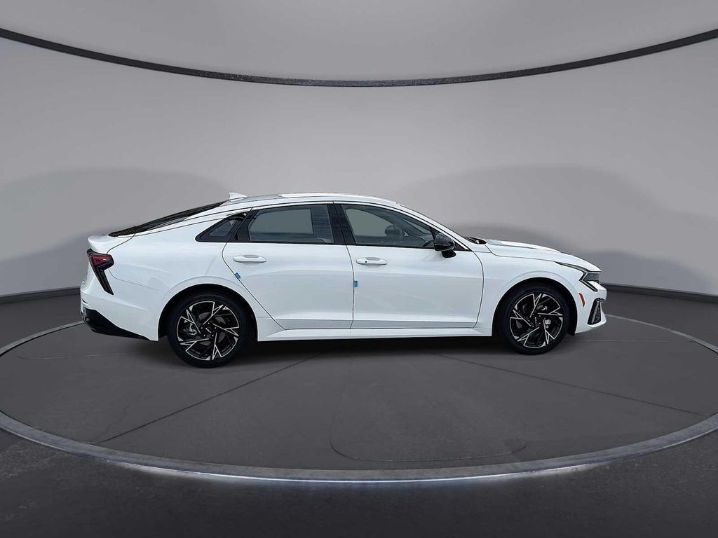 2026 Kia K5 GT-Line - Photo 12