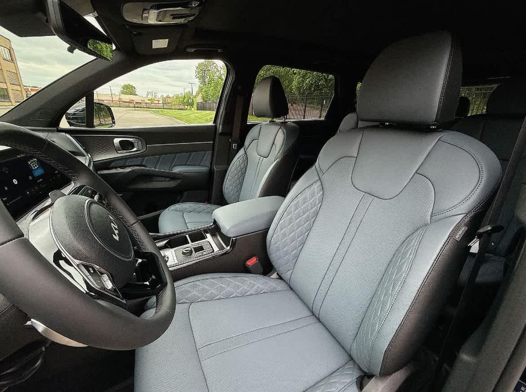 2025 Kia Sorento SX Prestige - Photo 17
