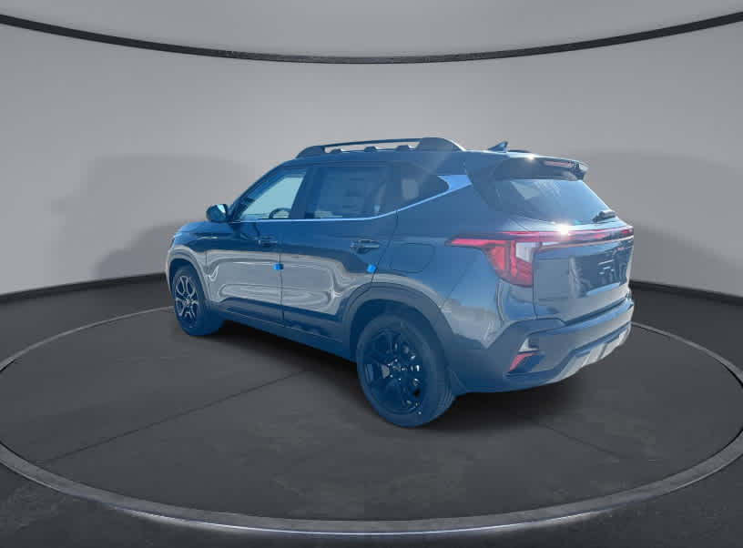 2025 Kia Seltos X-Line photo 3