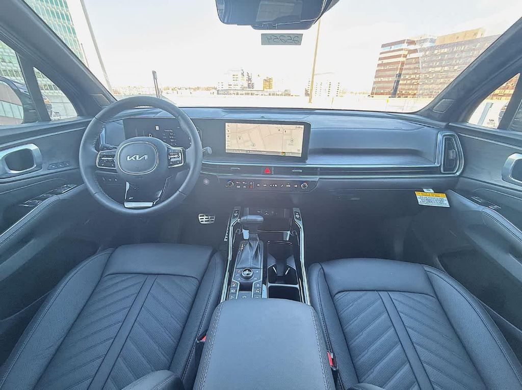 2025 Kia Sorento X-Line SX Prestige - Photo 11