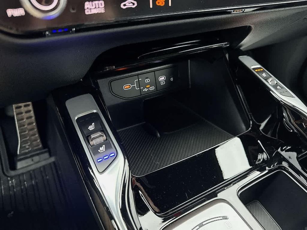 2025 Kia Sorento SX Prestige - Photo 26