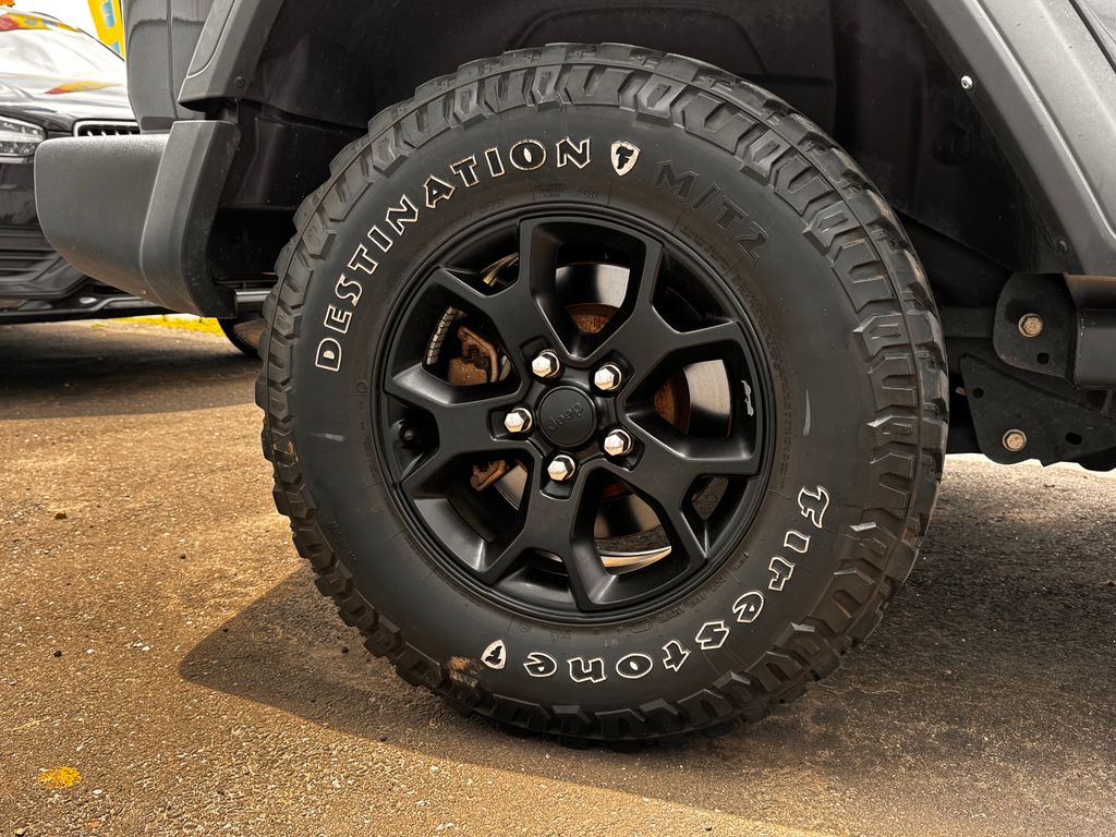 2022 Jeep Wrangler Willys - Photo 24