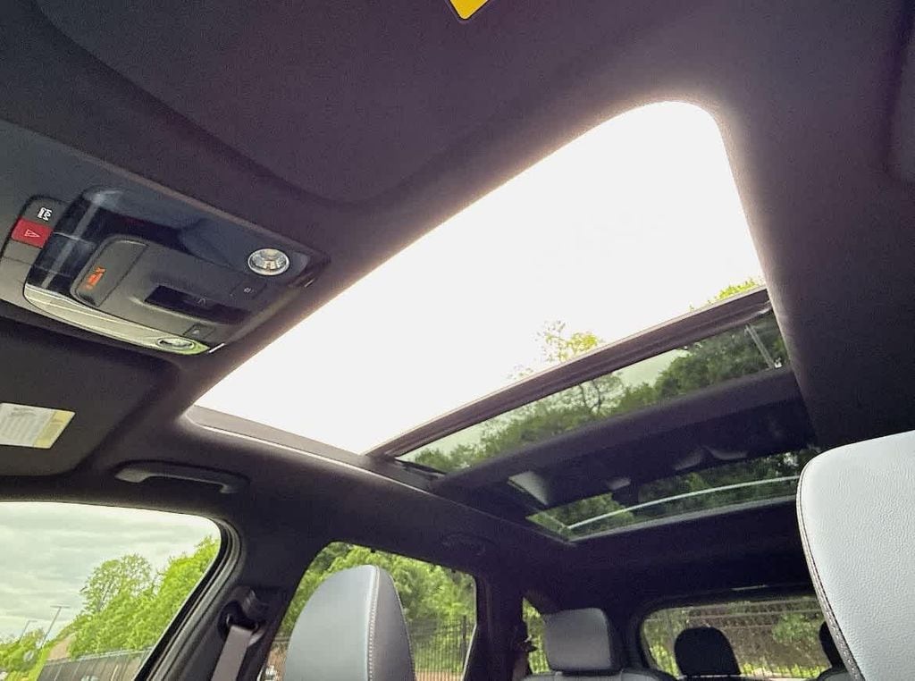 2025 Kia Sorento SX Prestige - Photo 29