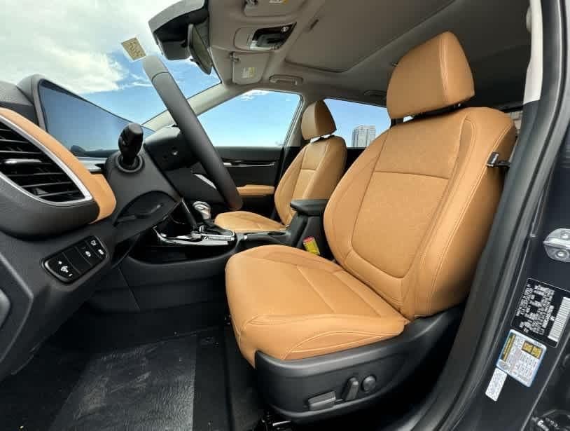 2025 Kia Seltos EX - Photo 11