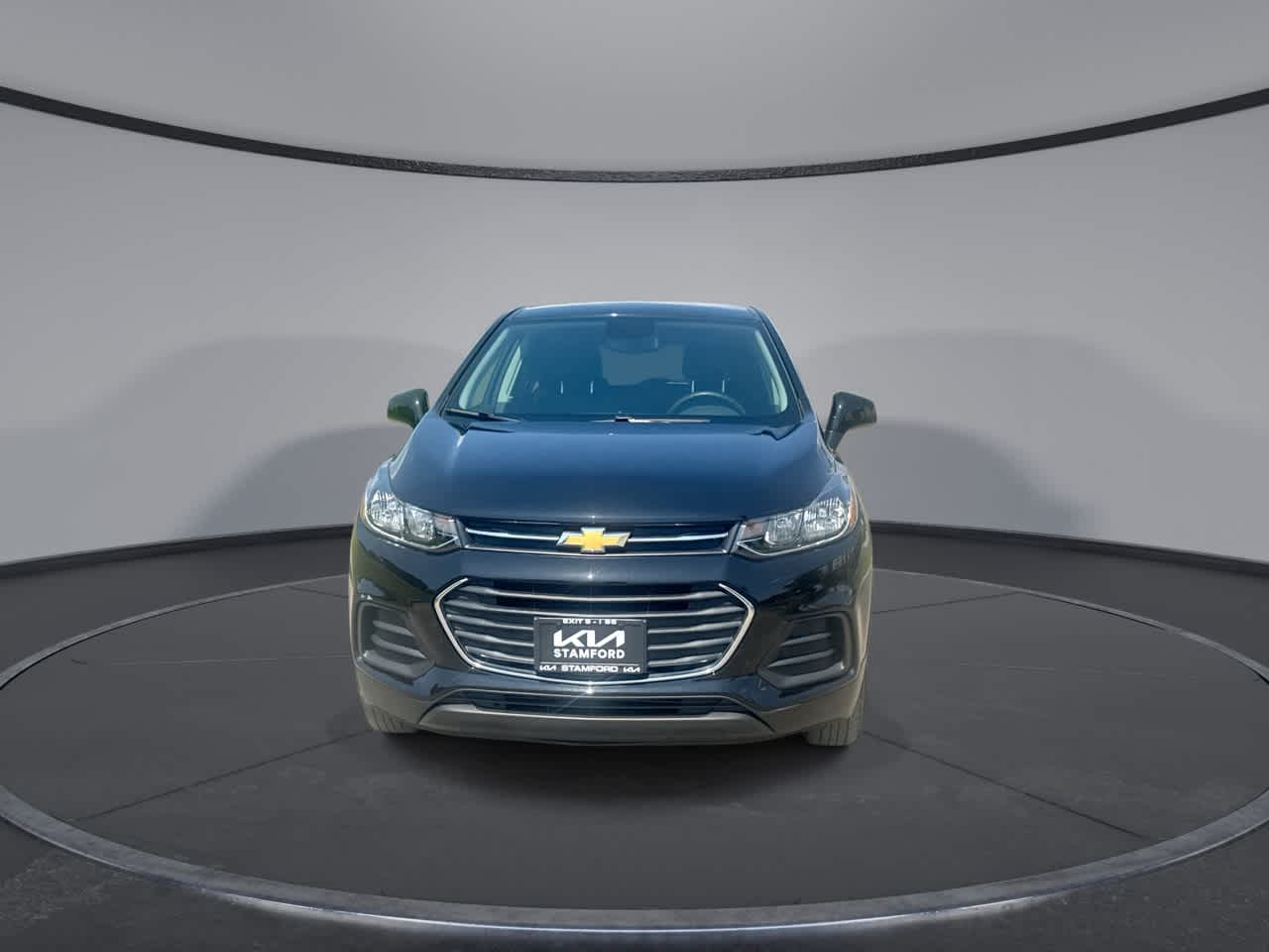 2022 Chevrolet Trax LS photo 3