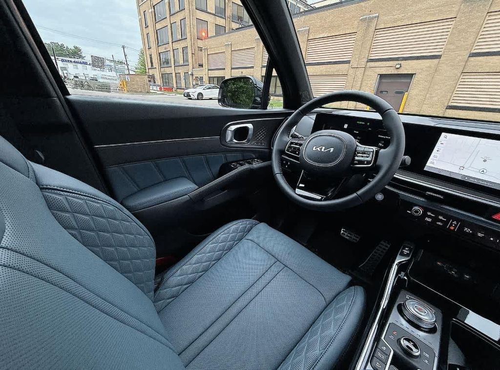 2025 Kia Sorento SX Prestige - Photo 10
