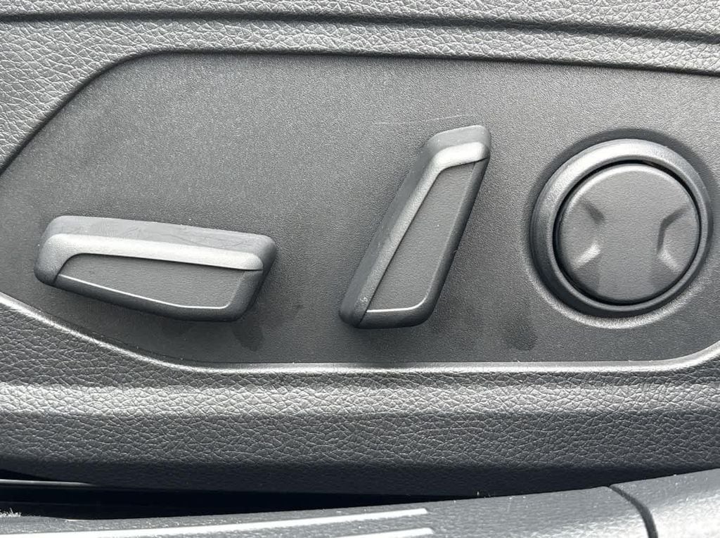 2026 Kia K5 GT - Photo 18