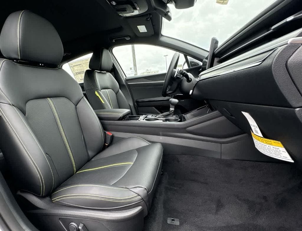 2026 Kia K5 GT - Photo 31