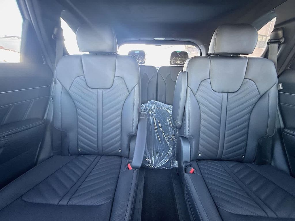 2025 Kia Sorento X-Line SX Prestige - Photo 14