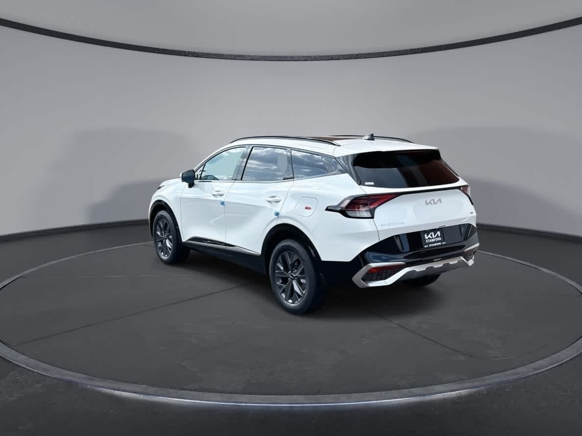 2025 Kia Sportage Hybrid photo 3