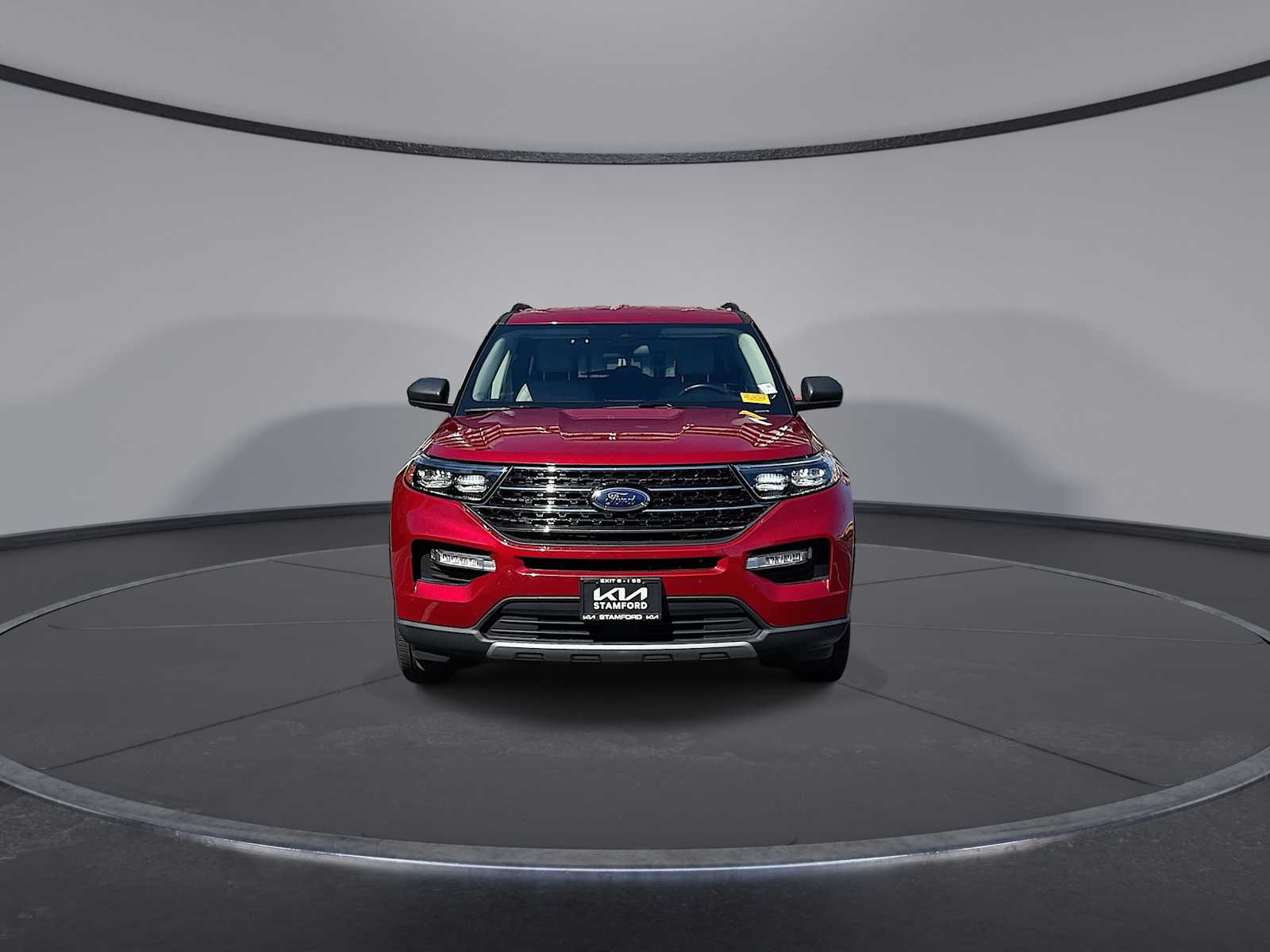 2020 Ford Explorer XLT photo 2
