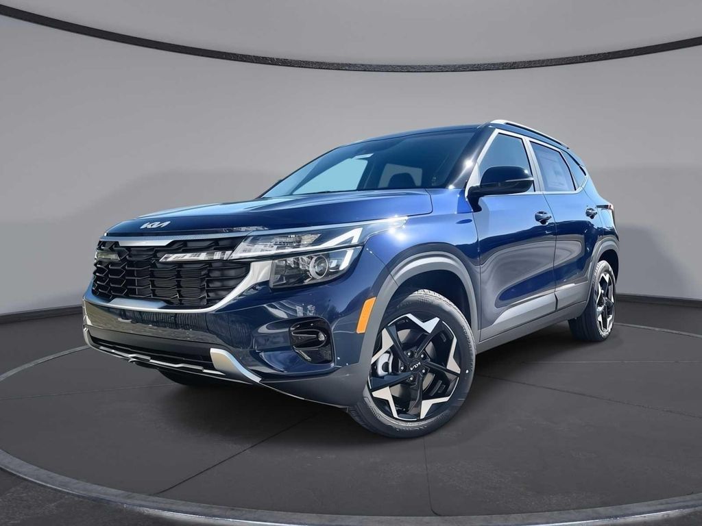 2025 Kia Seltos EX's photo