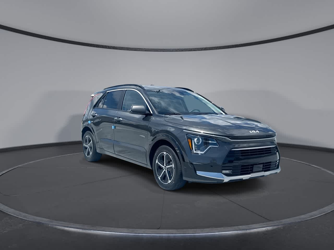 2025 Kia Niro SX photo 2