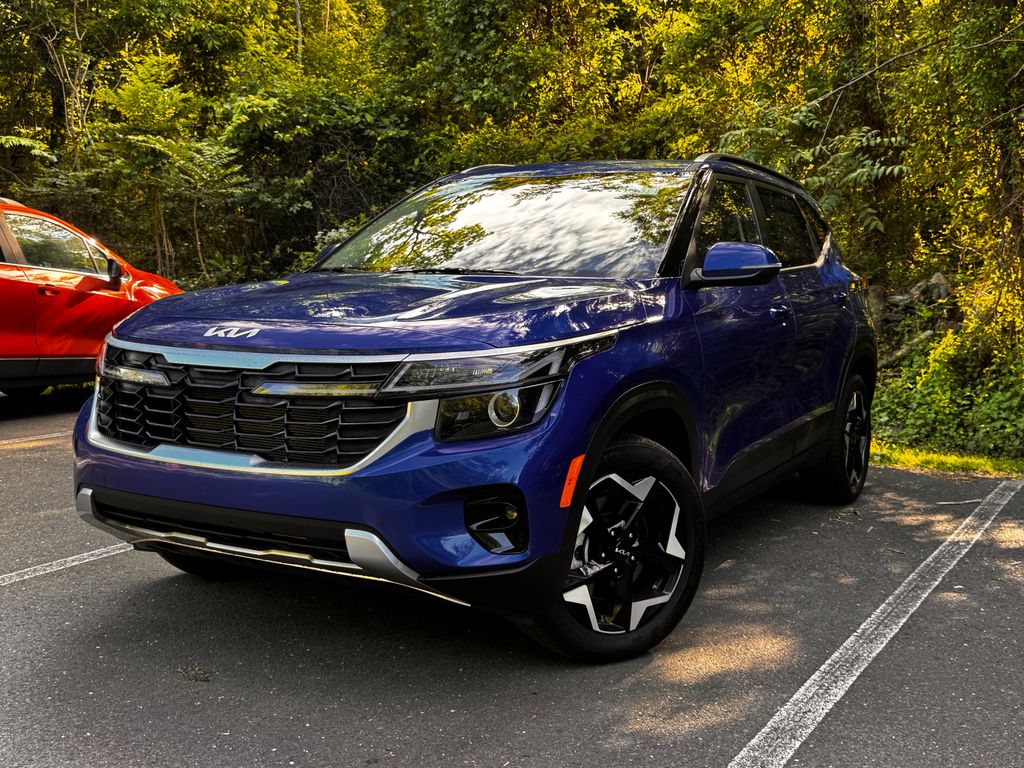 2025 Kia Seltos 2.0 S AWD's photo
