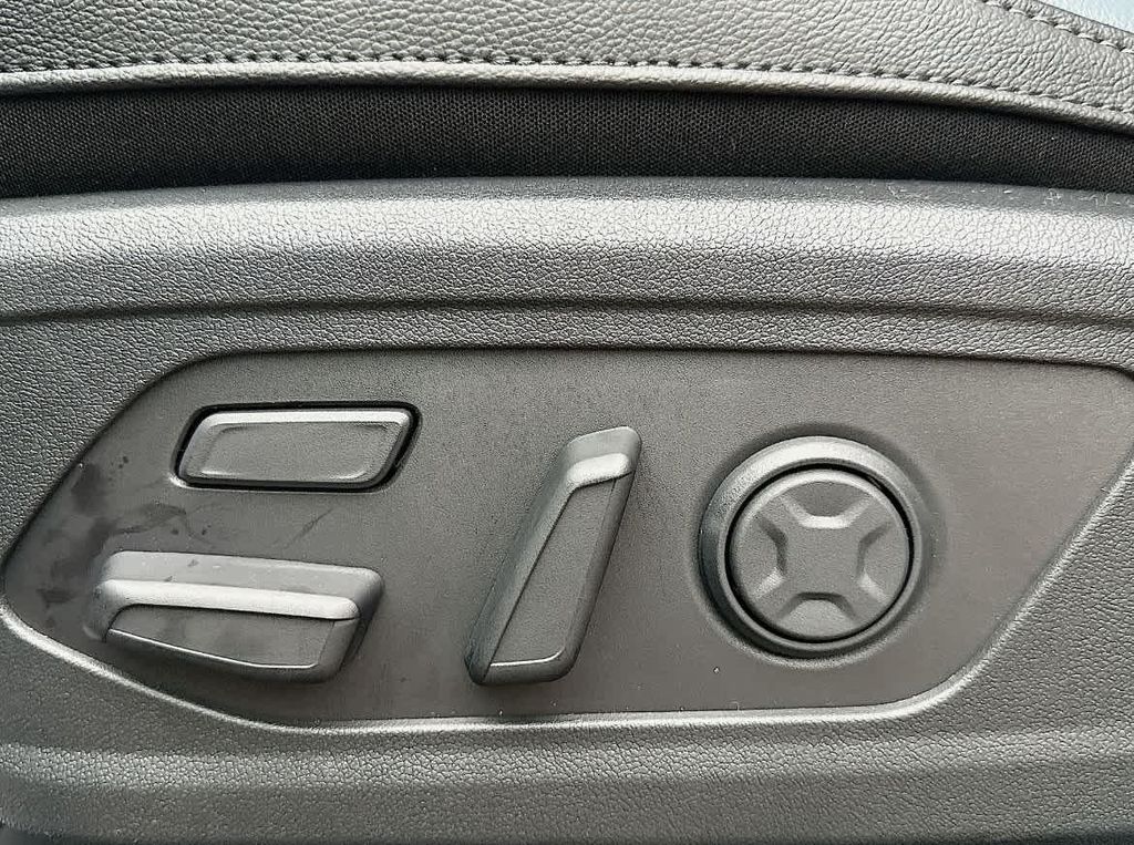 2025 Kia Sorento SX Prestige - Photo 18