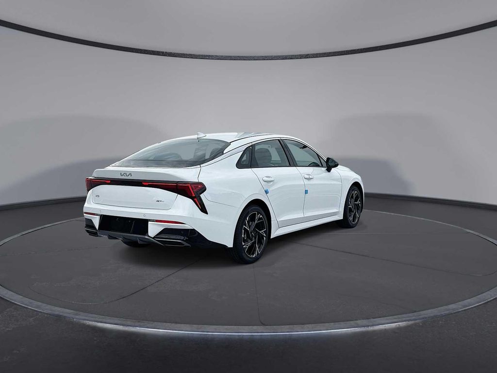 2026 Kia K5 GT-Line - Photo 10