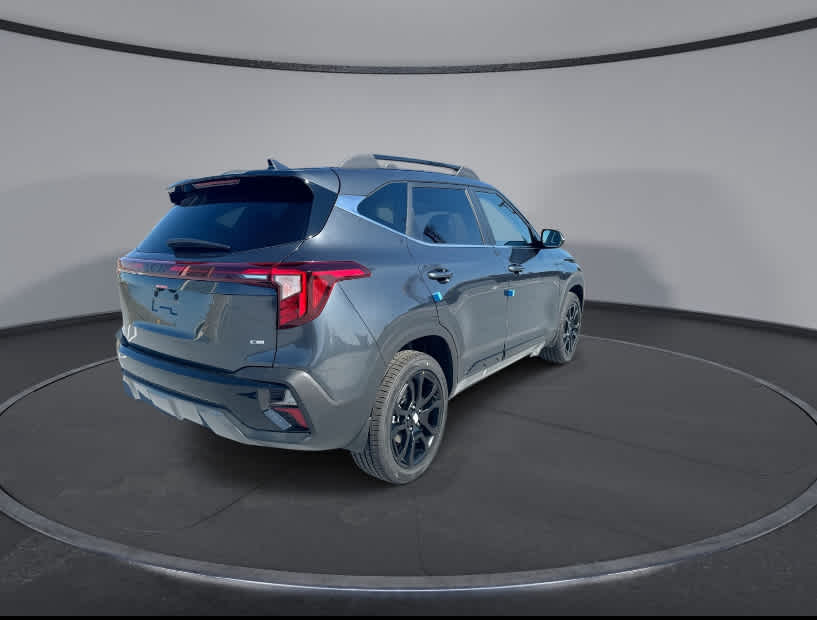 2025 Kia Seltos X-Line photo 4