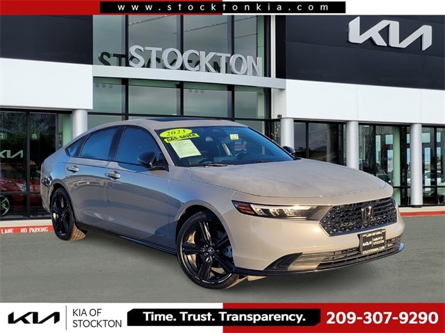 2023 Honda Accord Sport's photo