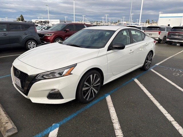 2021 Nissan Altima SR
