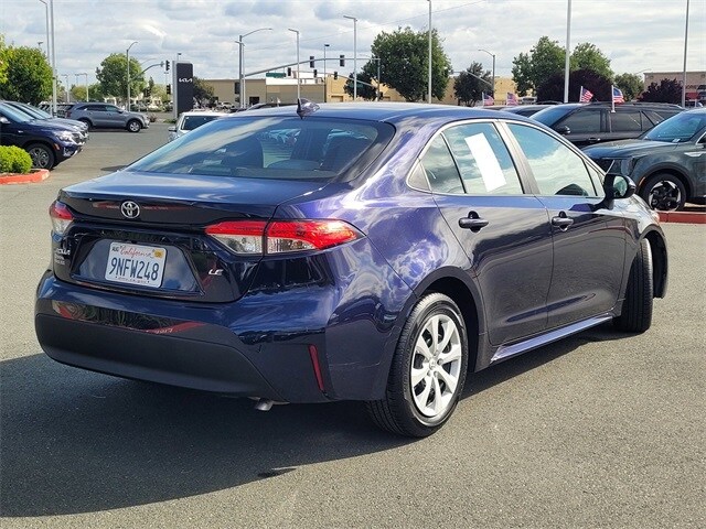 2024 Toyota Corolla LE photo 4
