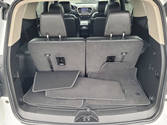 2022 GMC Acadia Denali photo 6