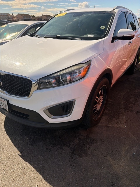 Used 2017 Kia Sorento LX with VIN 5XYPG4A58HG207754 for sale in Stockton, CA