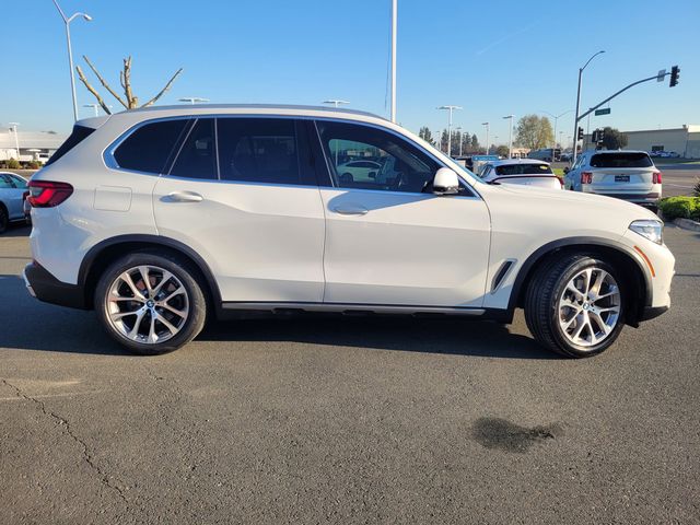 2019 BMW X5 xDrive40i photo 2
